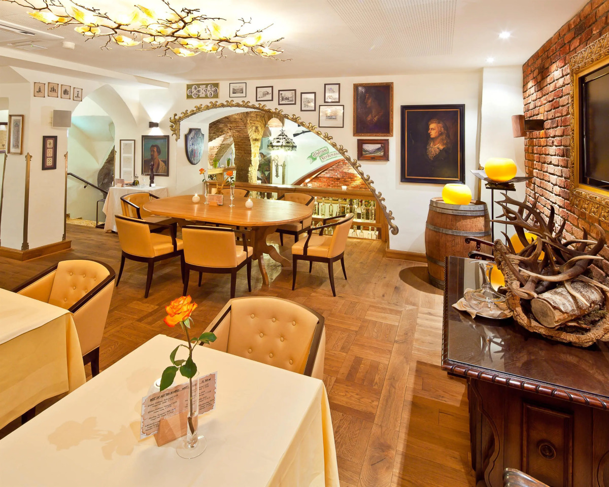 Hotel Goldener Adler, BW Signature Collection