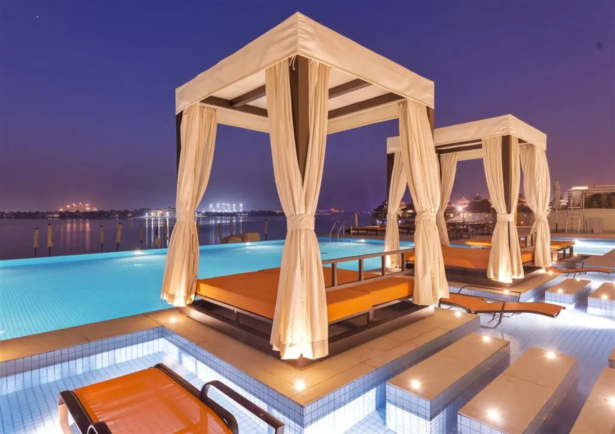 Royal Central Hotel & Resort — the Palm