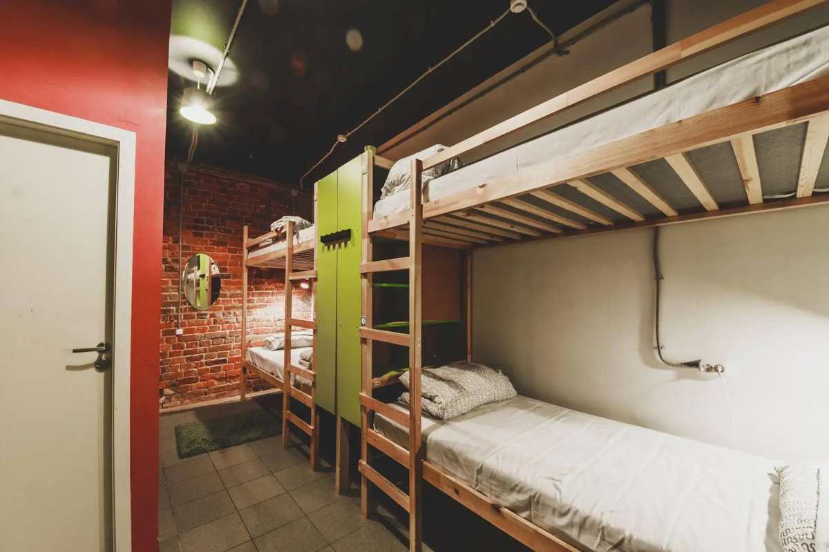 Fabrika Hostel&Gallery