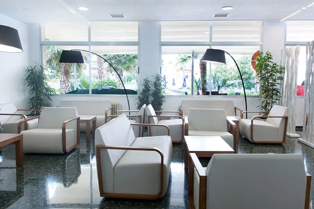 Hotel GHT Oasis Tossa & Spa