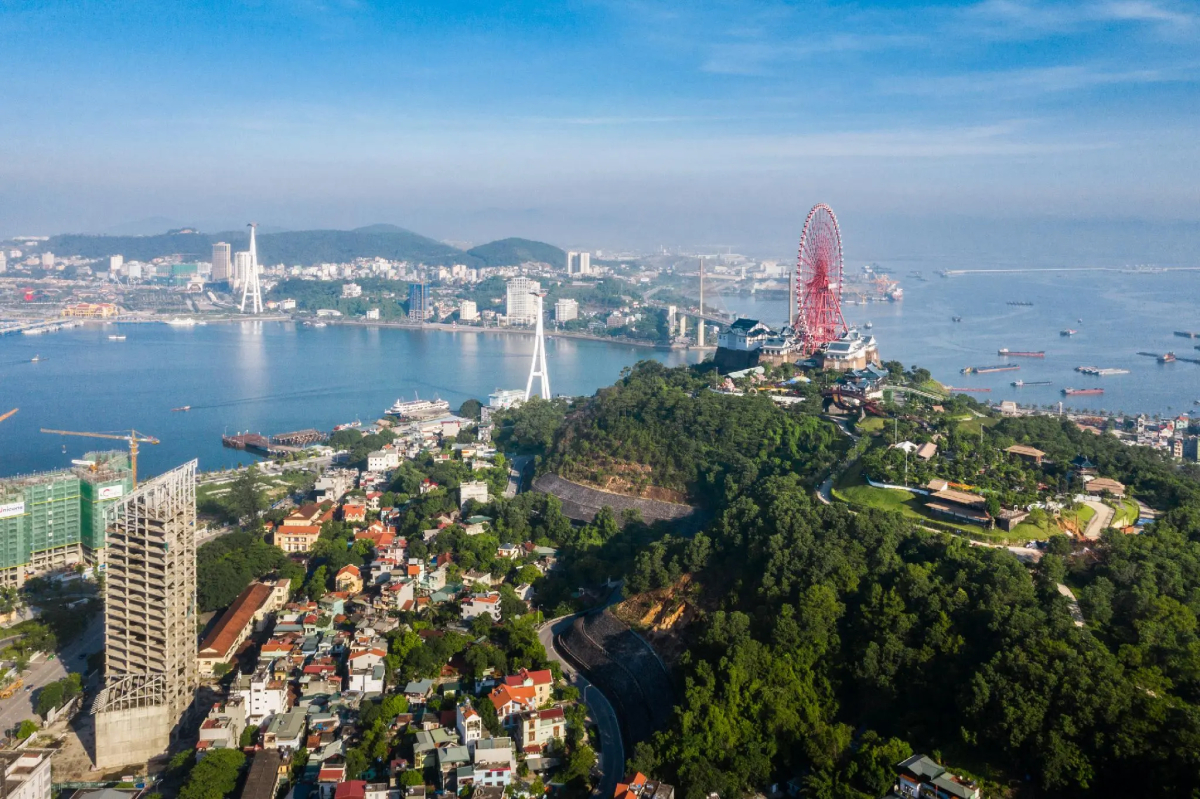 Halios Hotel Halong