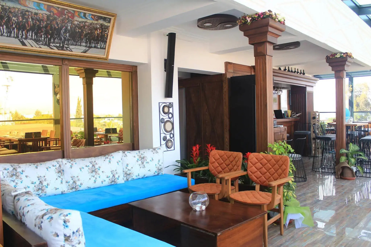 Reis Royal Hotel