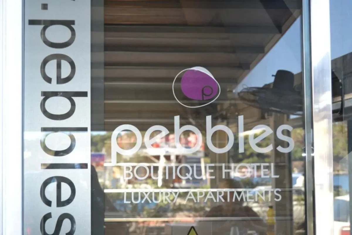 Pebbles Boutique Aparthotel
