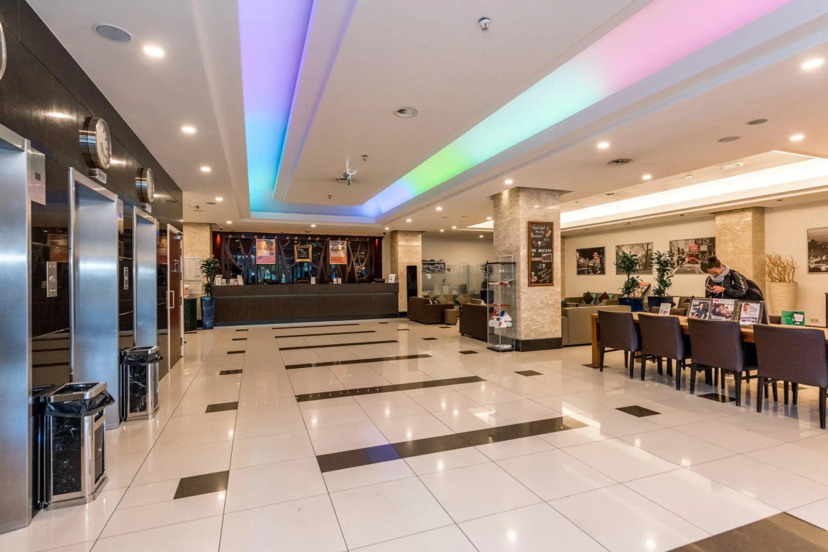 XO Hotels Blue Tower