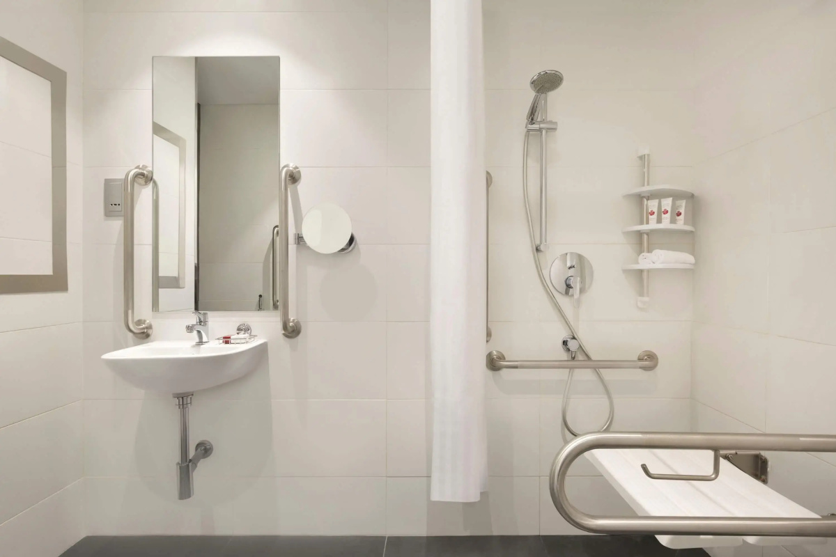 Отель TRYP by Wyndham Dubai