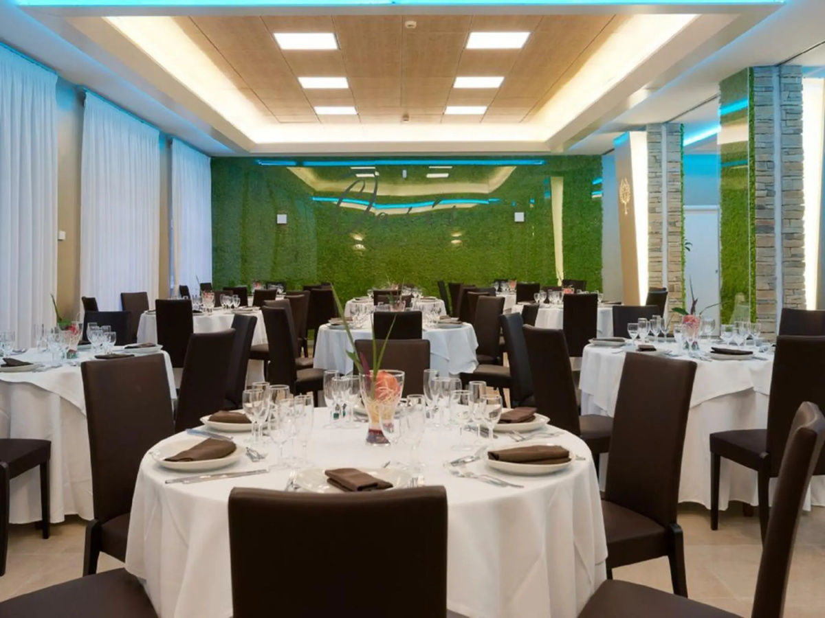Ele Green Park Hotel Pamphili