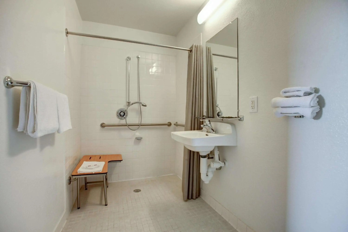 Motel 6 Elkton, MD