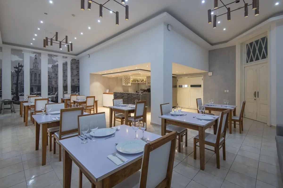 Hotel Paseo Habana