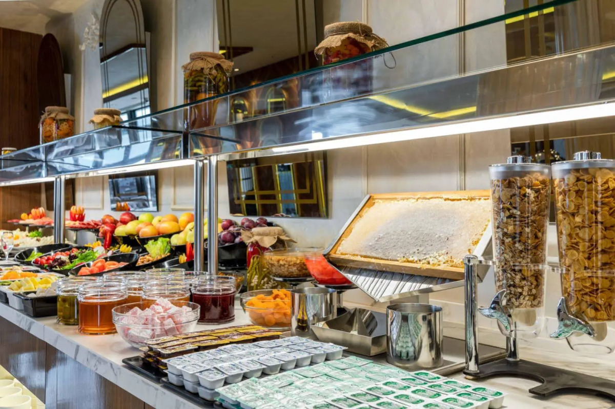 Beethoven Senfoni Hotel