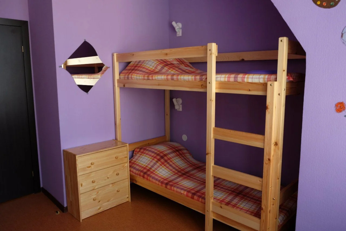 Kryshi Mira hostel