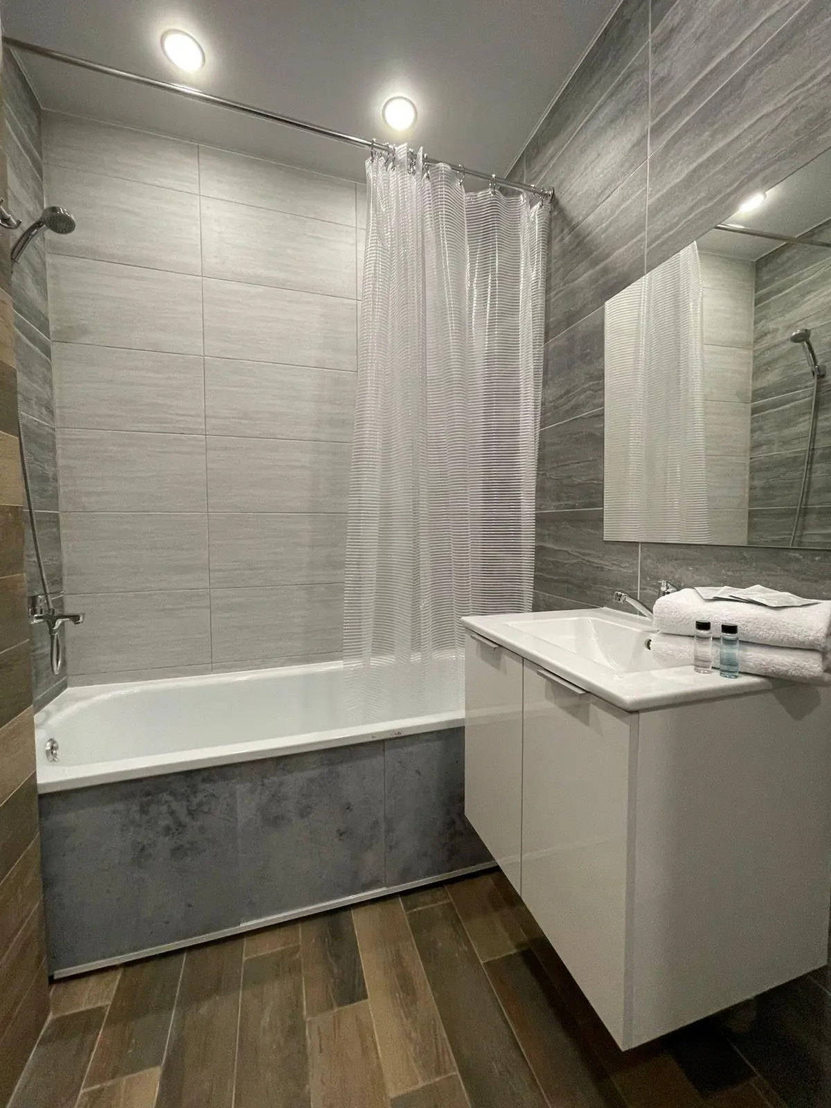 Апартаменты на проспекте Ленина 15