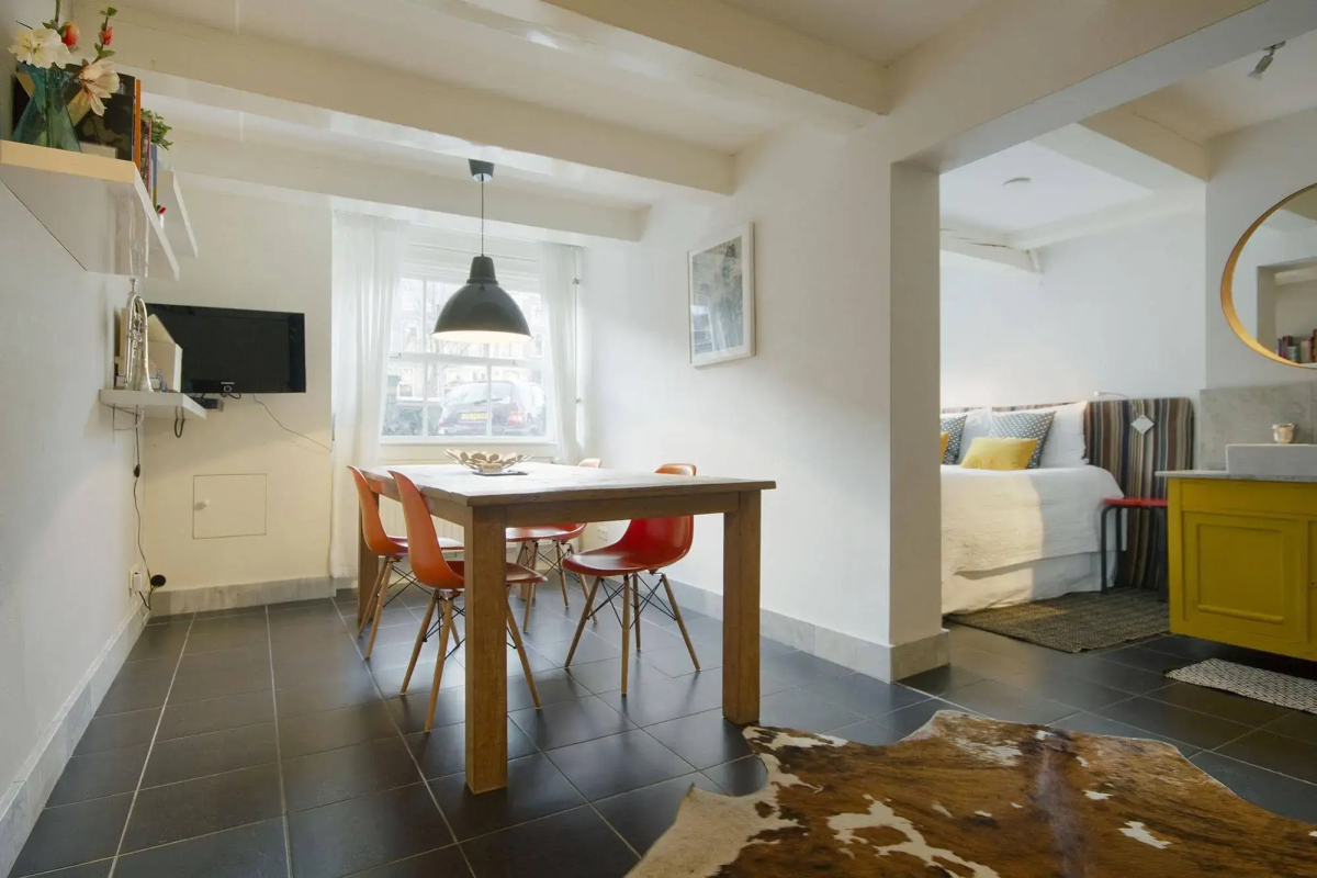 CoHo Apartment Suites