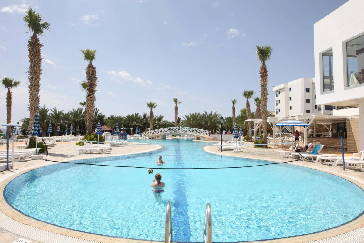 Ascos Coral Beach Hotel