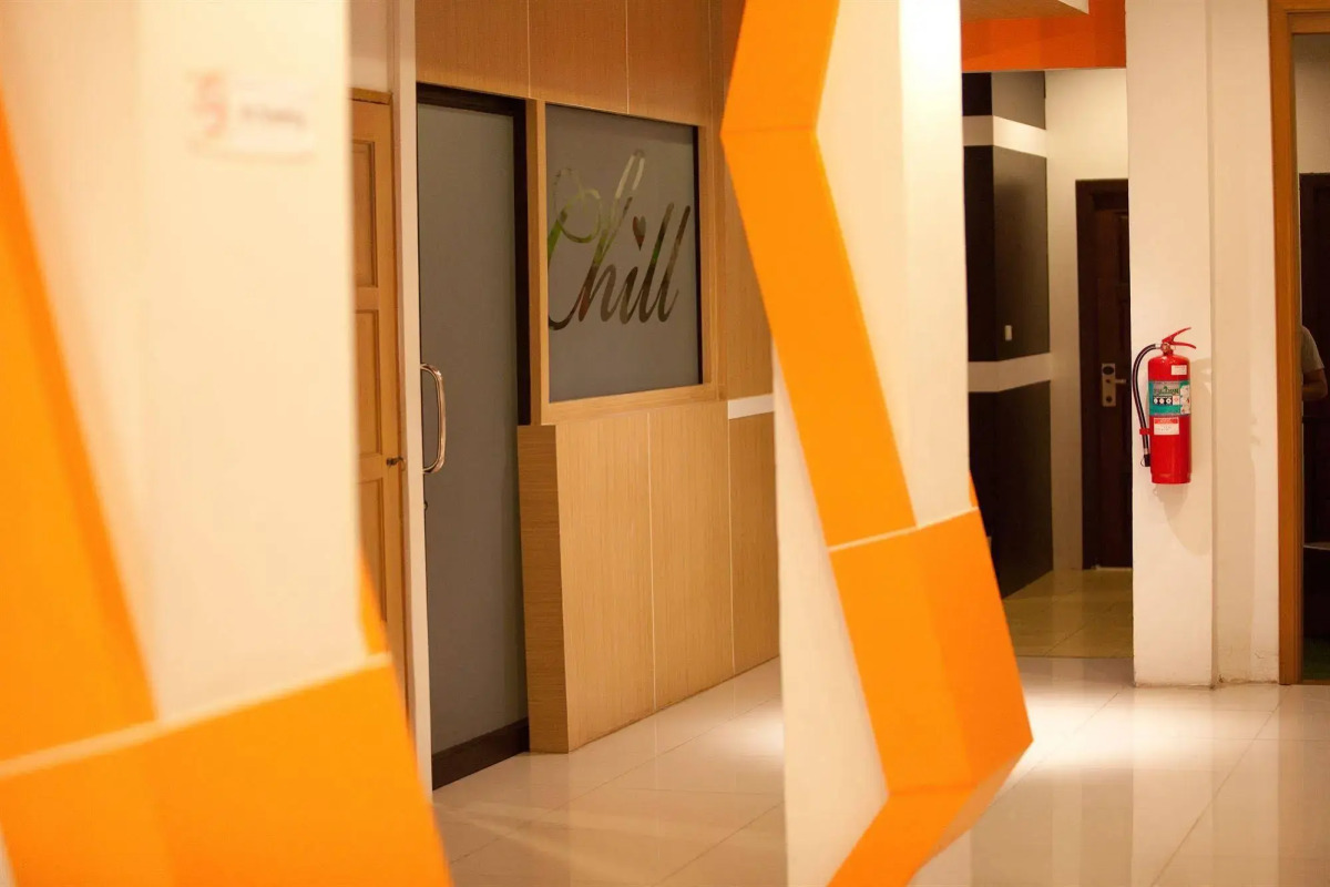 iCheck inn Chill Patong