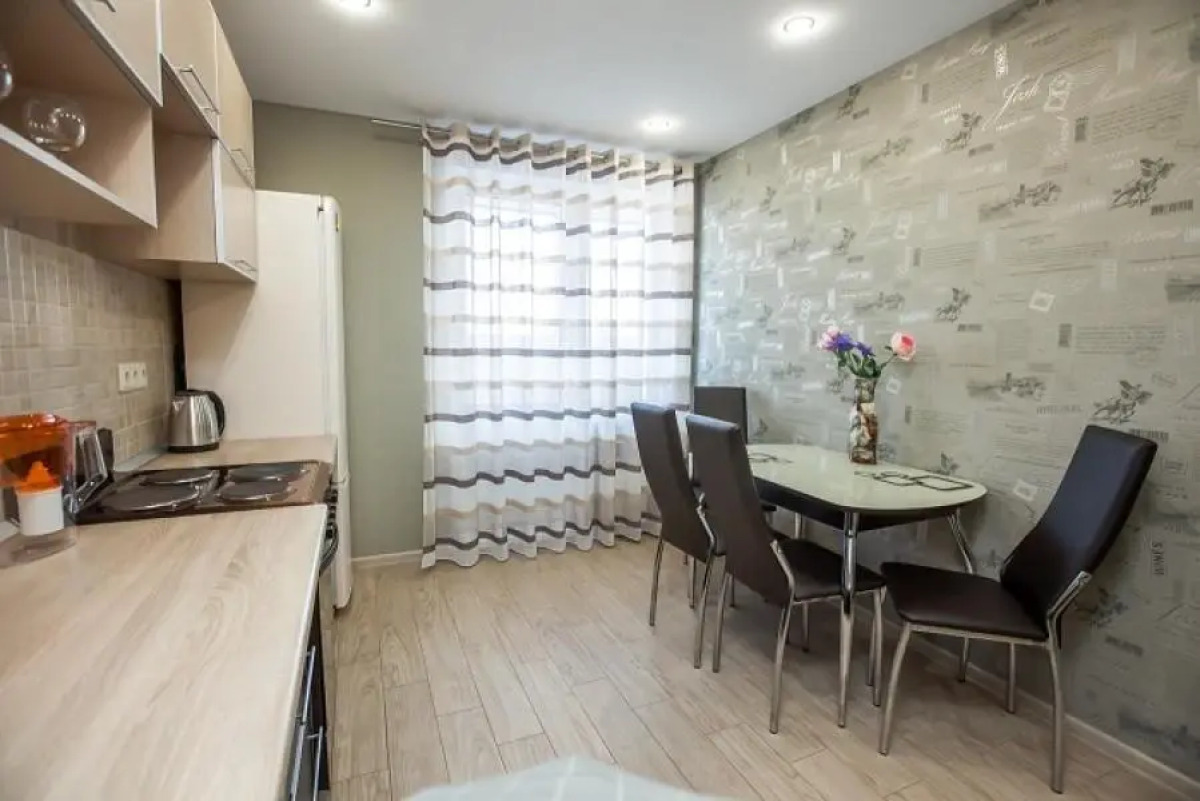 EasyRent (ИзиРент) на улице Ленинградская 68