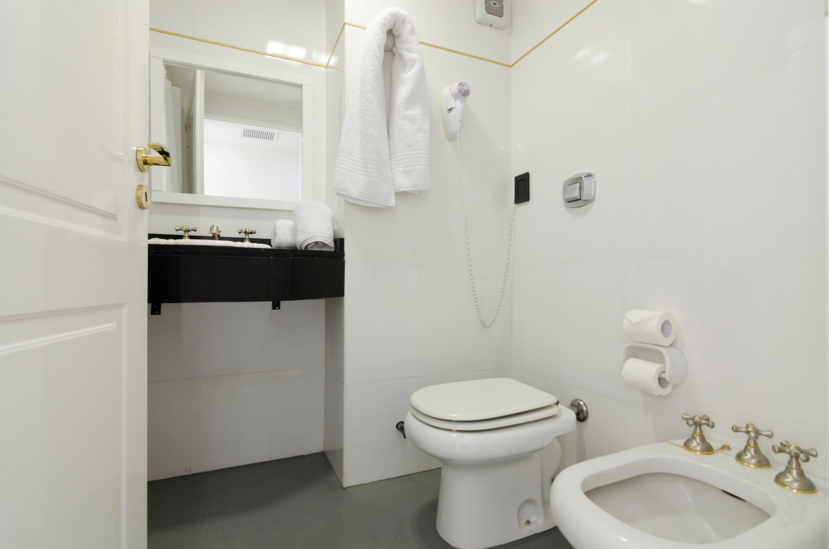 CH Recoleta Suites