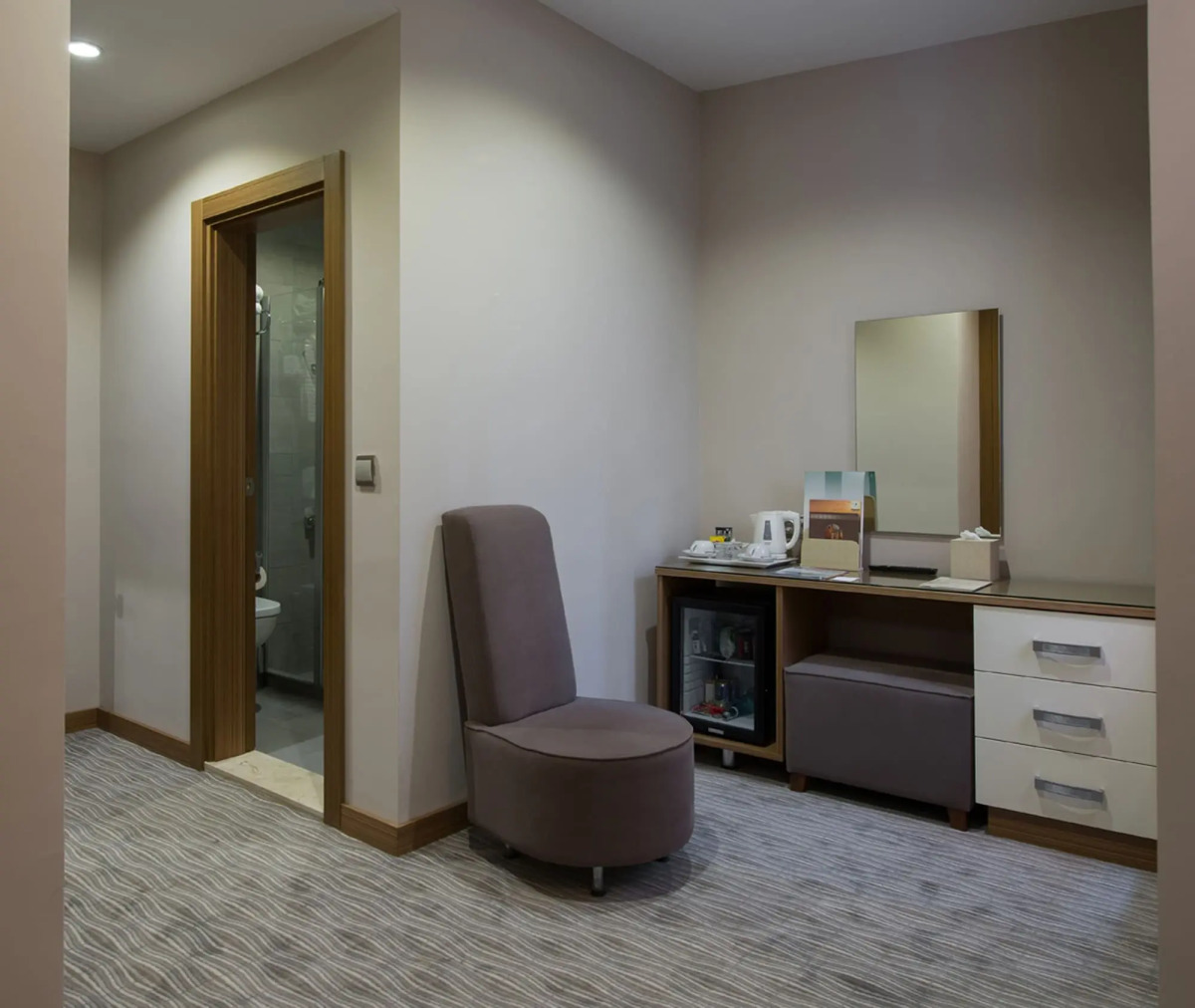 Yasmak Comfort Hotel