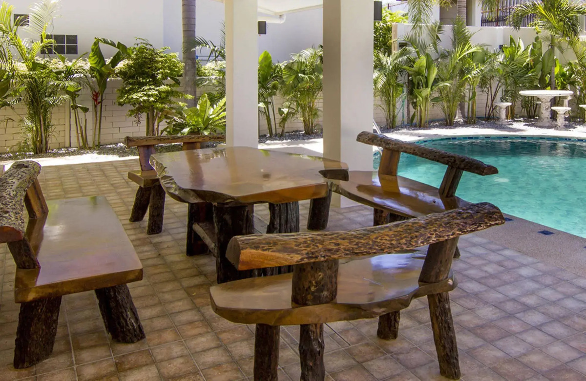 Villa Waree 5 minutes from City and Beach