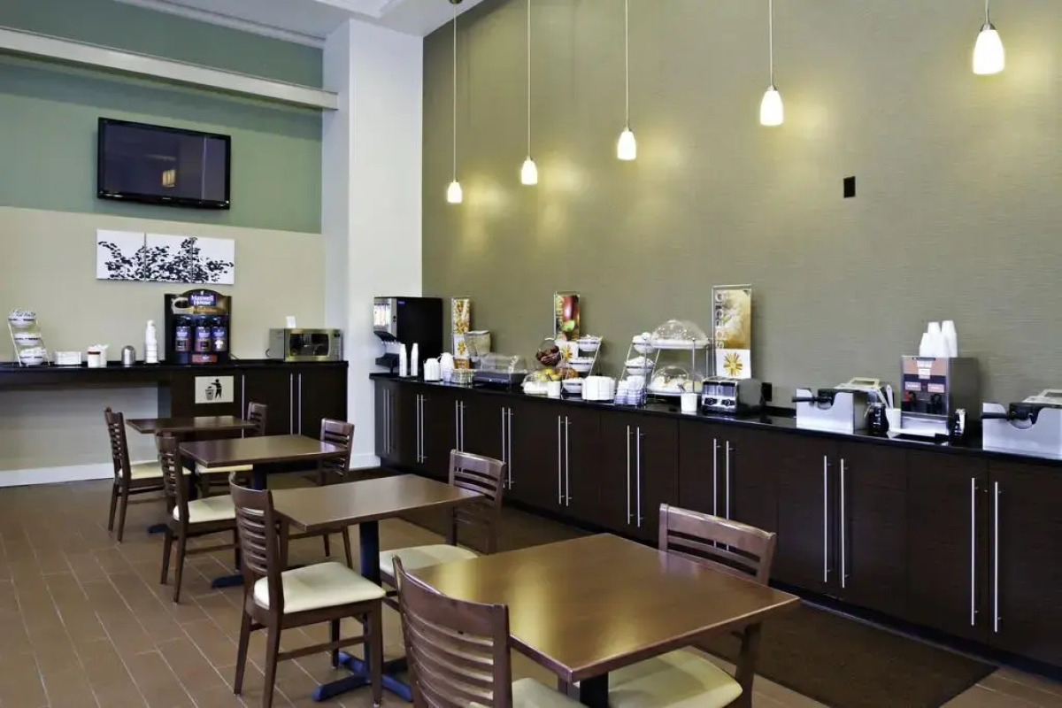 Sleep Inn & Suites Downtown Inner Harbor