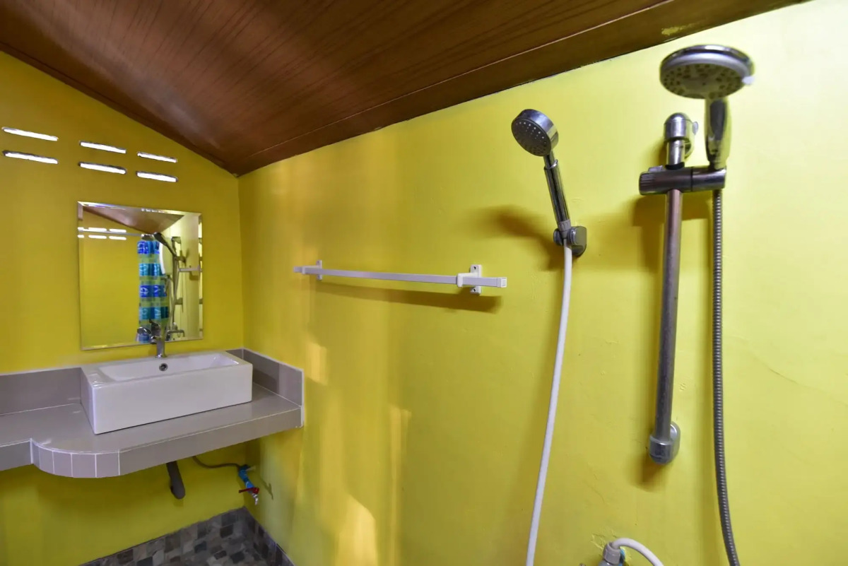 Lipe Power Beach Resort