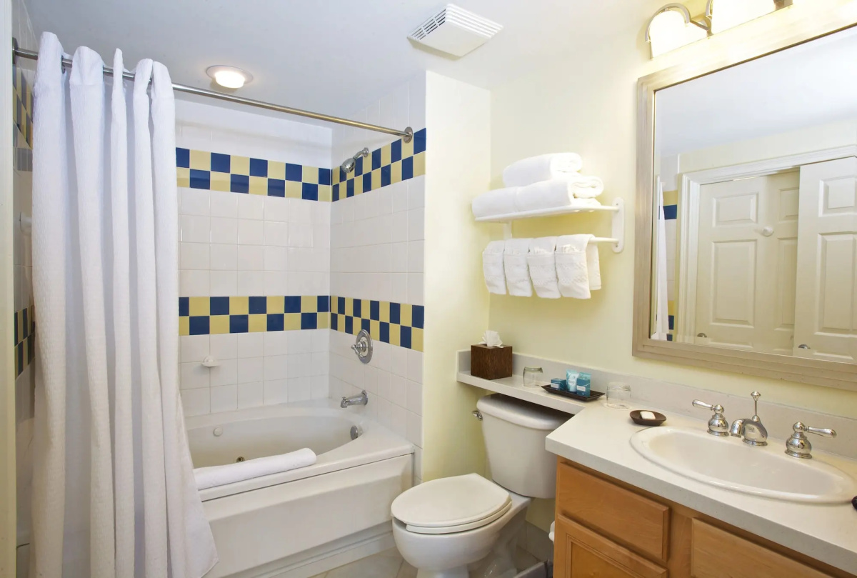 Harborside Resort & Vacation Rentals at Atlantis