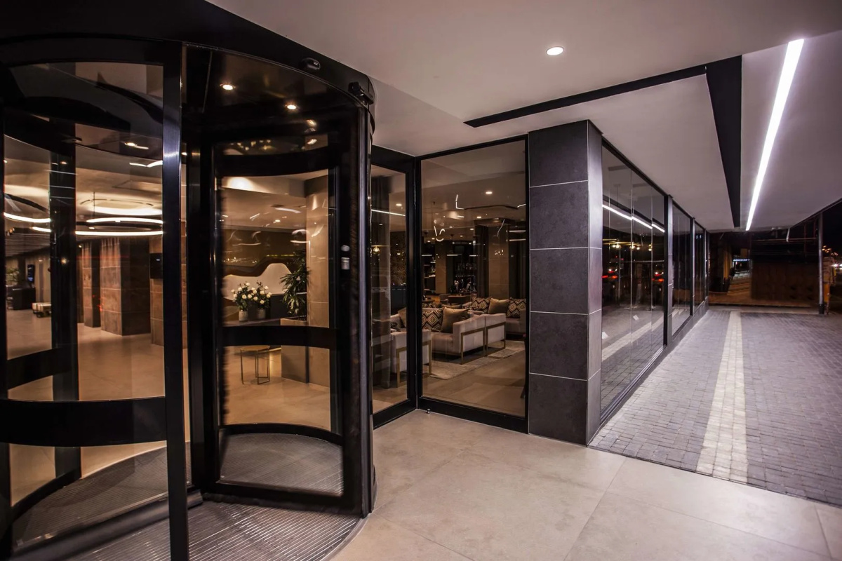 Avani Windhoek Hotel & Casino