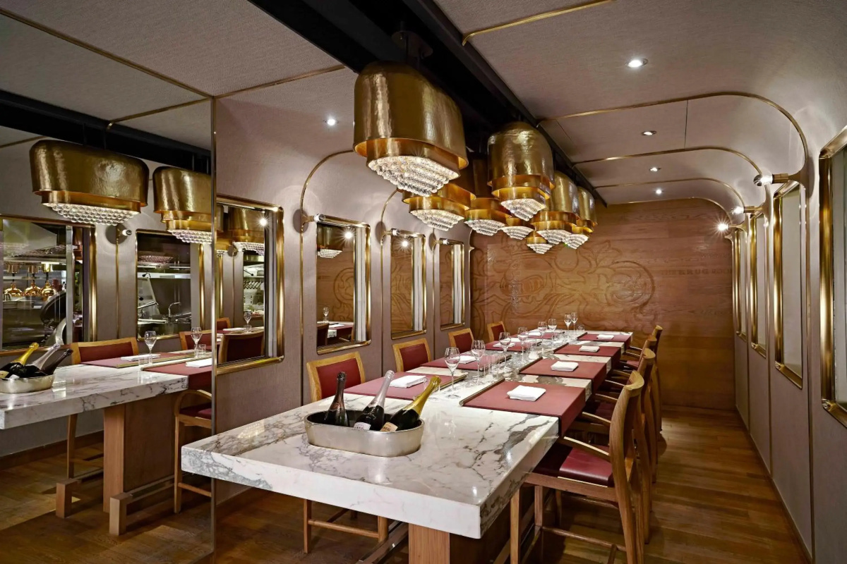 Mandarin Oriental, Hong Kong