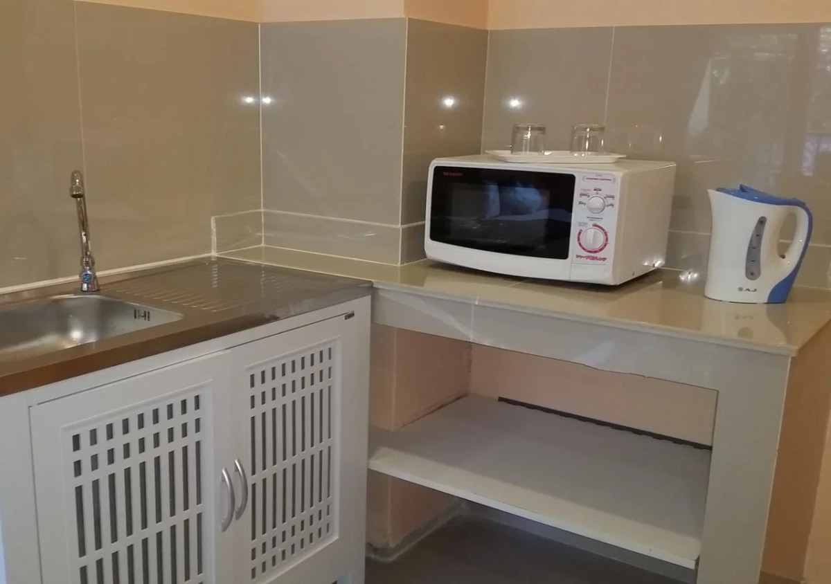 Patumnak Beach Guesthouse