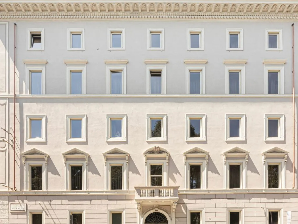 Отель The Guardian