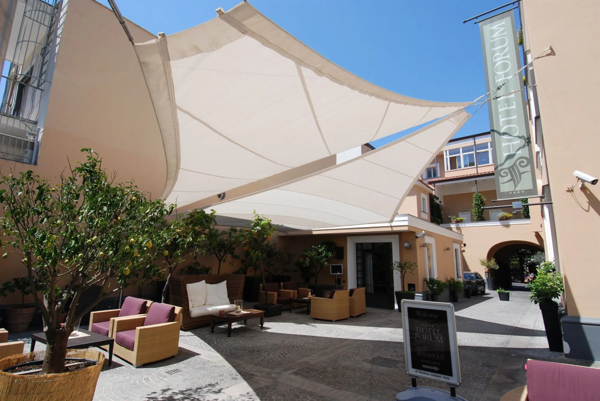 Hotel Forum