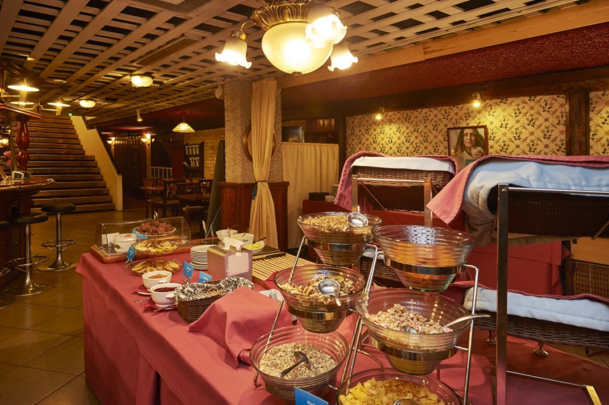Ppo-Up Hotel Bpop