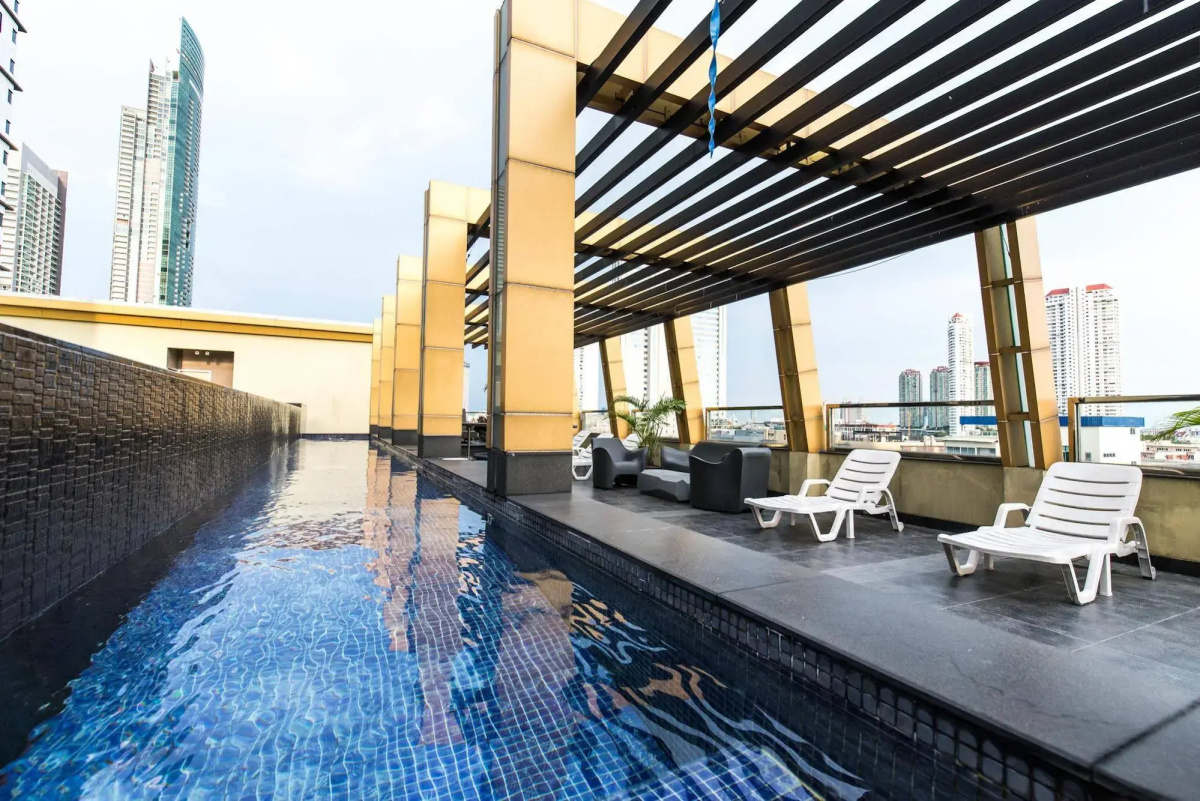 Palette Bella B All Suites Bangkok Hotel