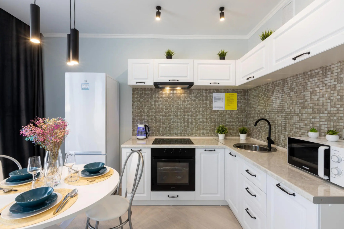 Сутки Уфа на улице Пархоменко