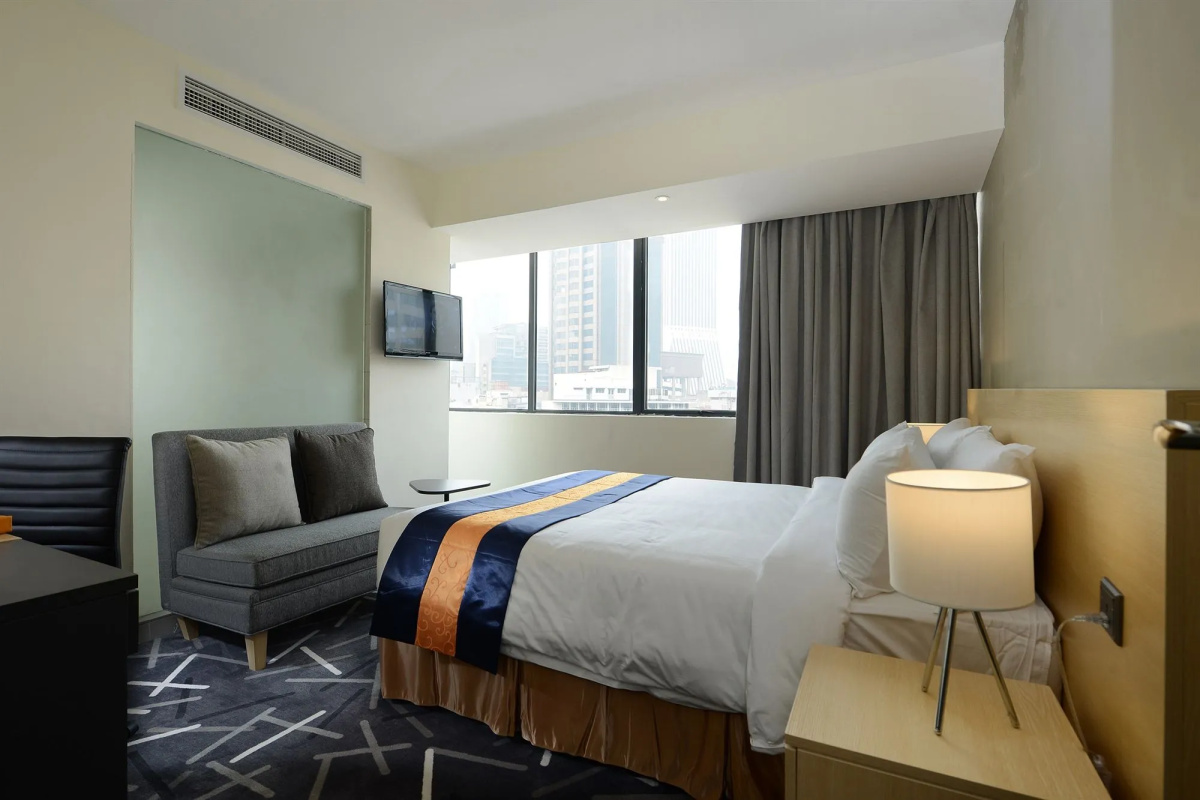Pacific Express Hotel Central Market