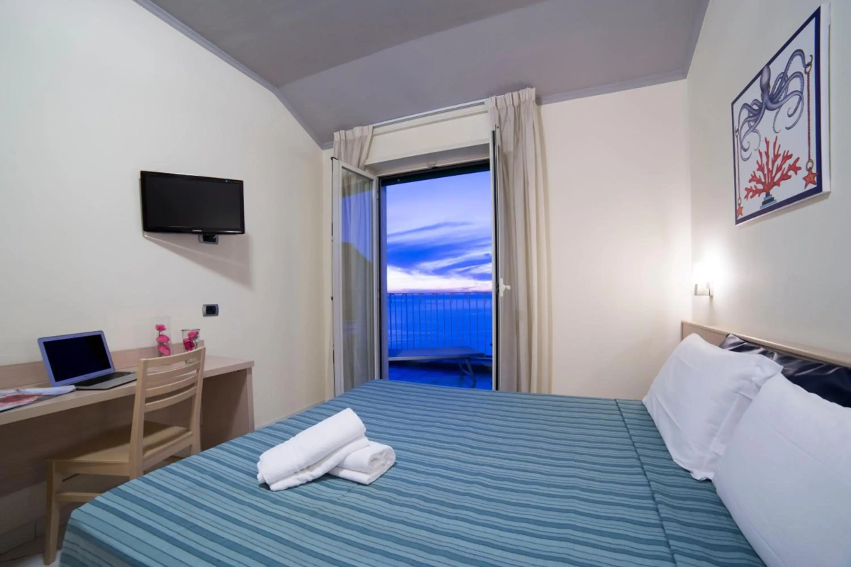 Hotel Cosmomare