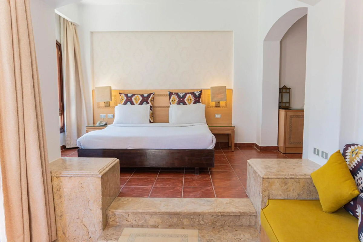 Tamra Beach Resort