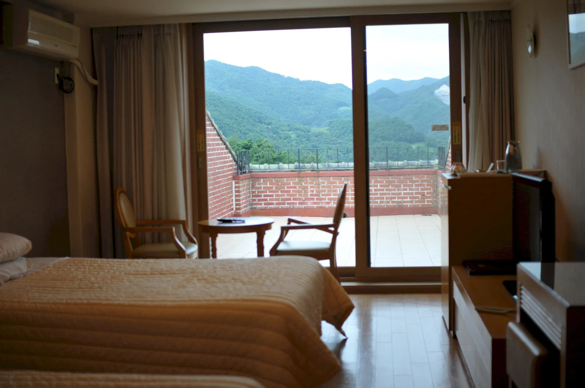 Chungju Suanbo Park Hotel