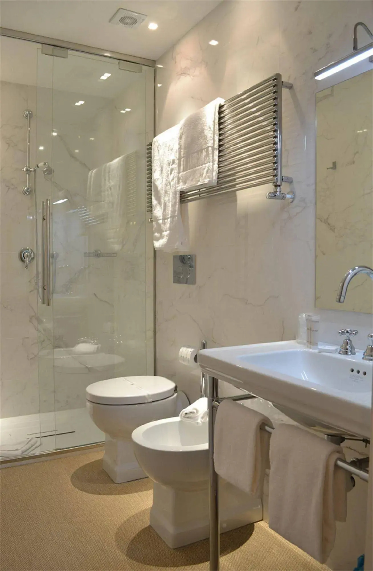 Splendor Suite Rome - Suites and Apartments