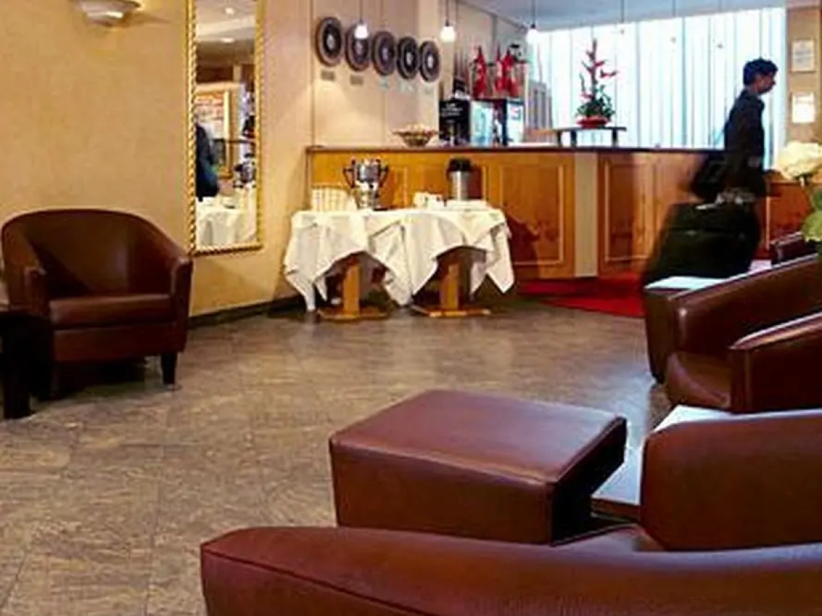 Smart Stay Hotel Schweiz (ex Hotel Schweiz)