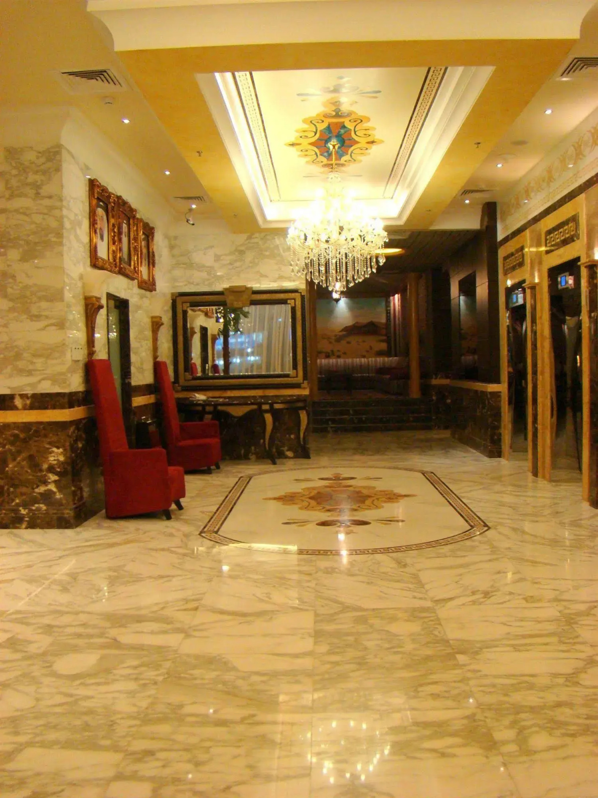 Sharjah Palace Hotel
