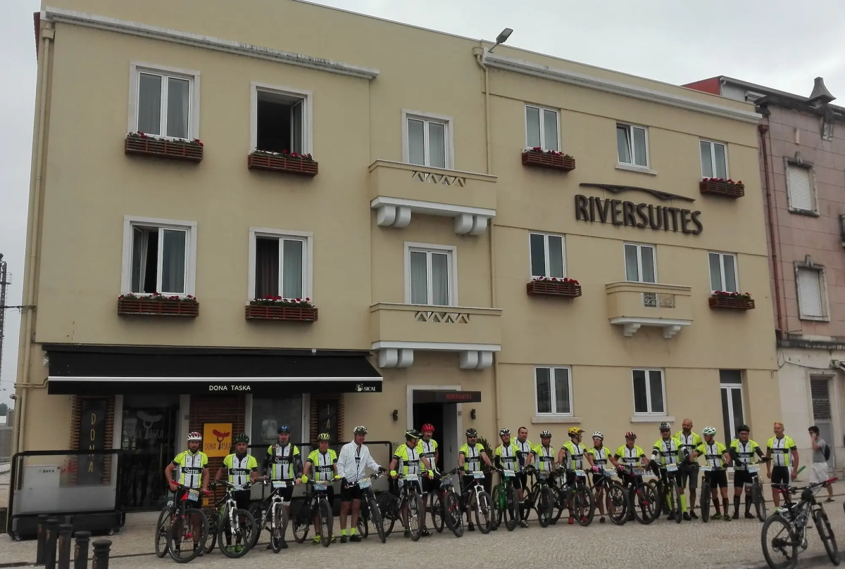Riversuites