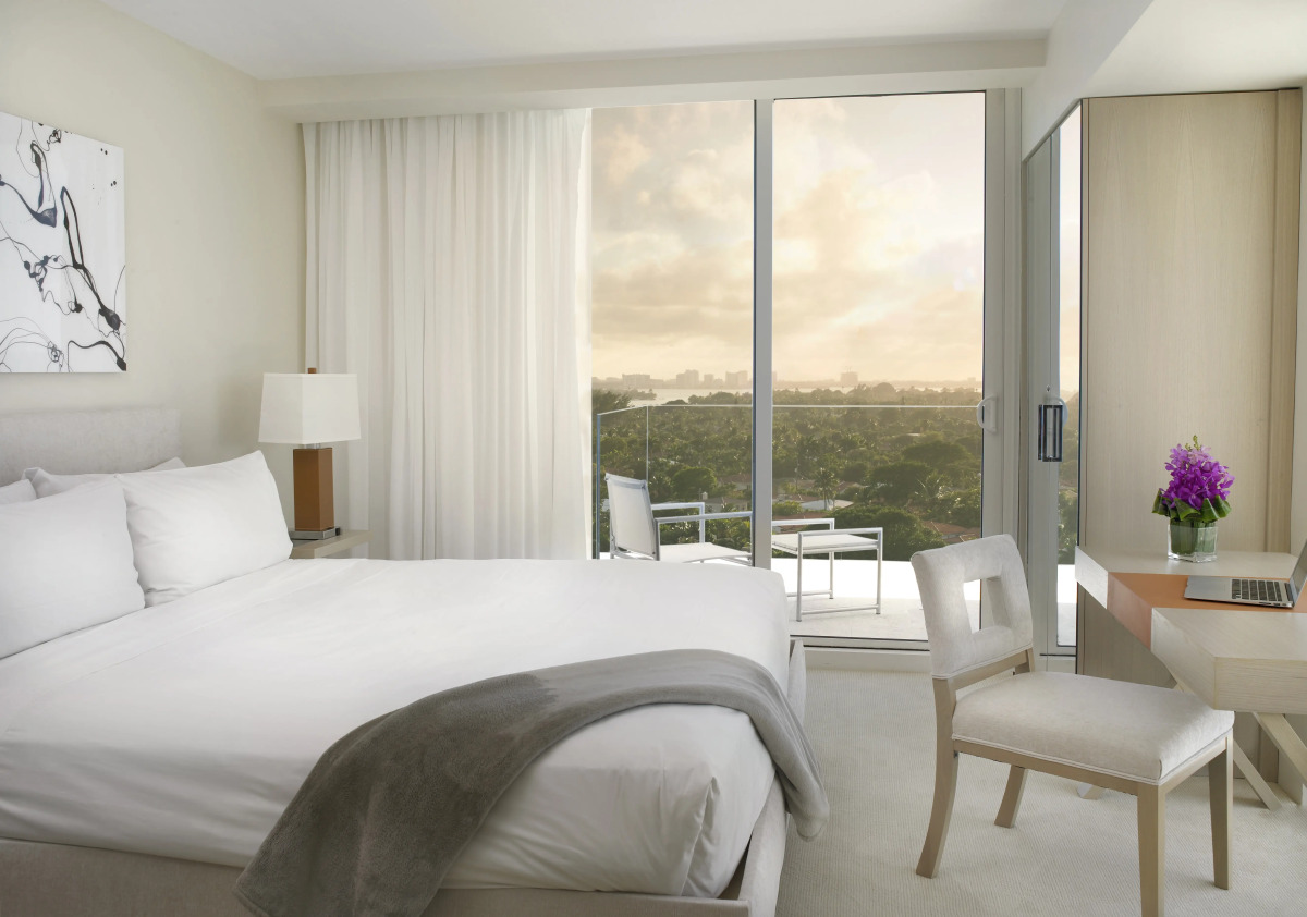 Grand Beach Hotel Surfside