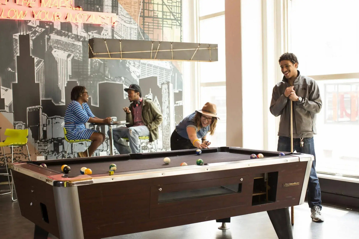 HI Chicago, The J. Ira and Nicki Harris Family Hostel