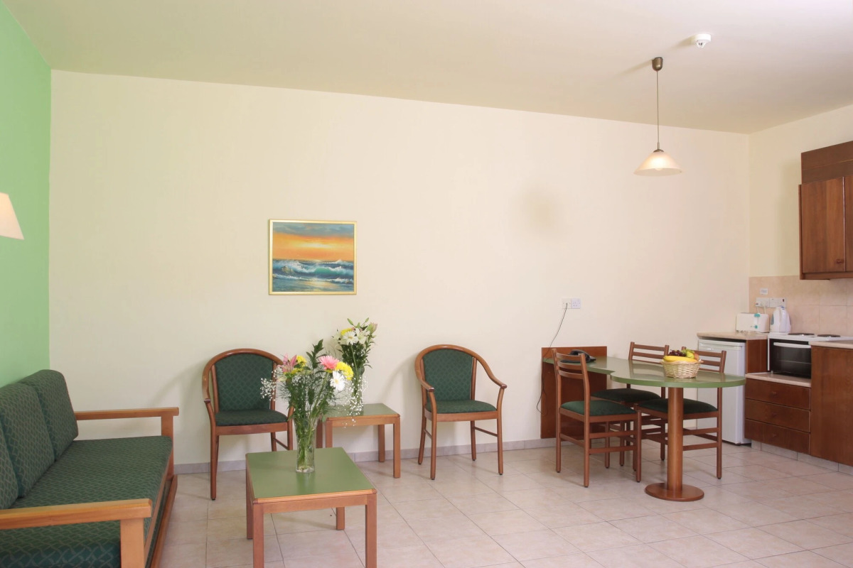 Panas Holiday Village