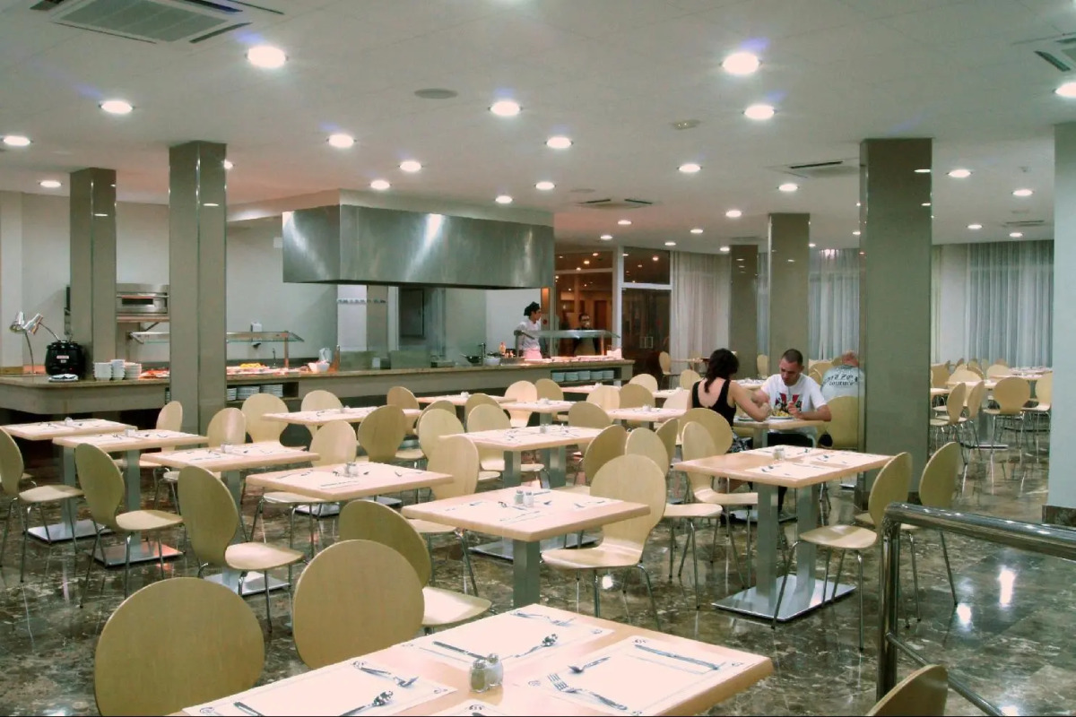 Playaolid Suites & Apartments