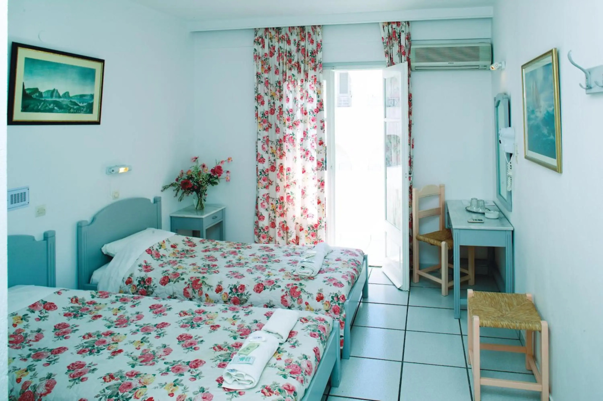 King Thiras Hotel