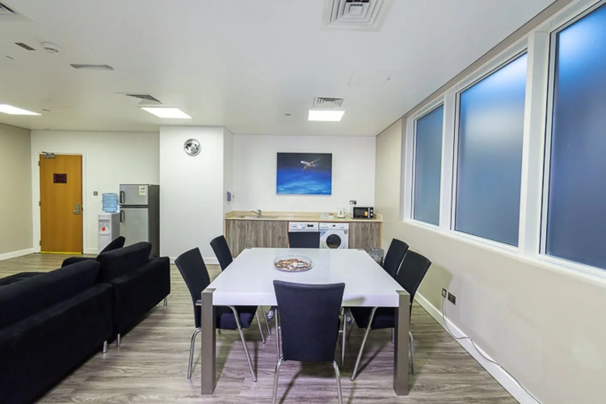 Premier Inn Abu Dhabi Airport (Business Park)