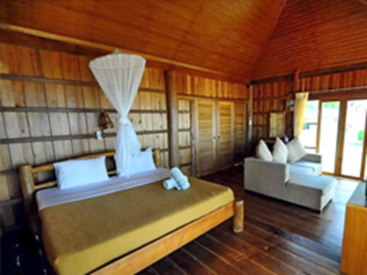 Thiw Son Beach Resort