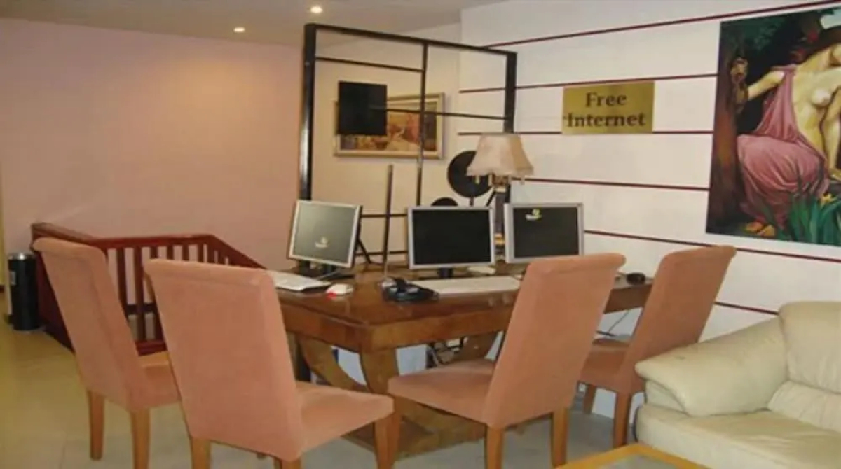 Mantas Hotel