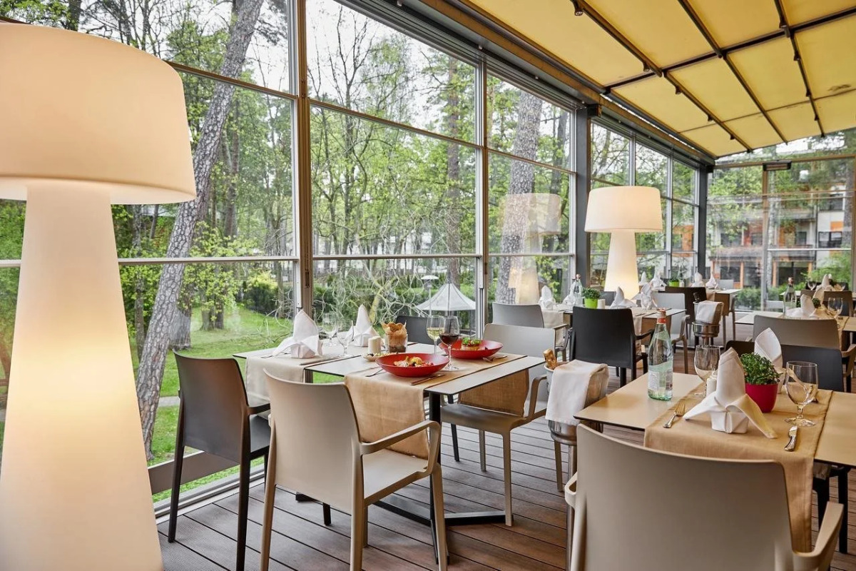 Hotel Lielupe by SemaraH